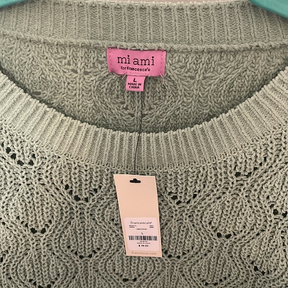 Miami by Francesca’s cropped bell sleeve sweater - Picture 4 of 5